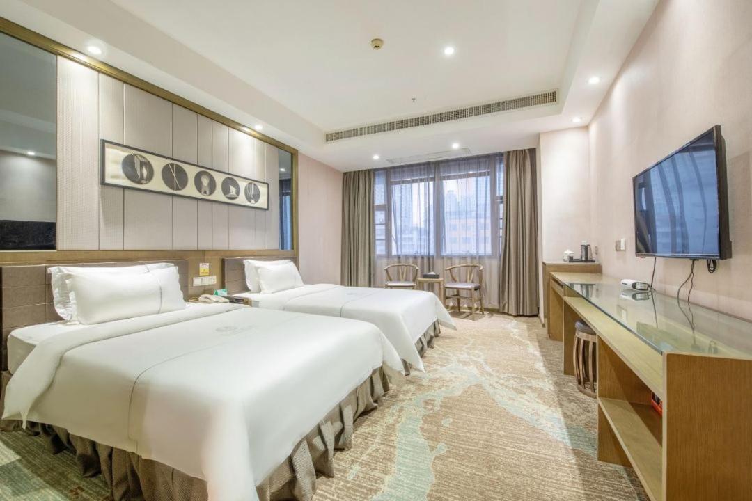 Lnsail Hotel Shenzhen Luohu Port Railway Station エクステリア 写真