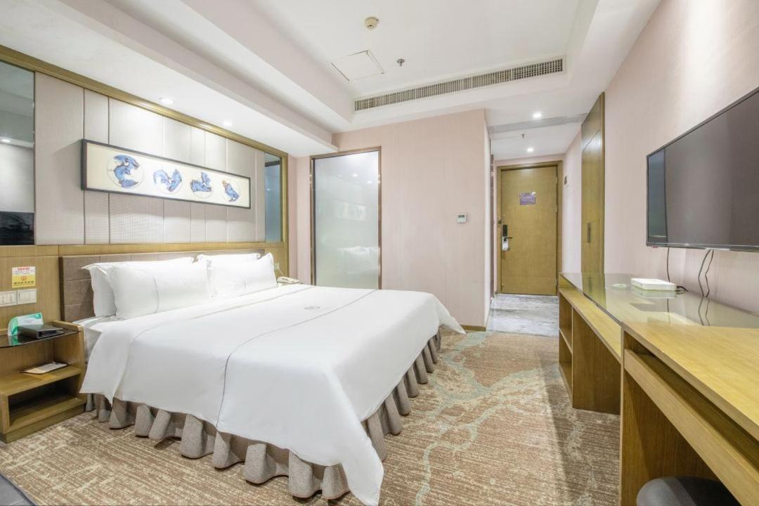 Lnsail Hotel Shenzhen Luohu Port Railway Station エクステリア 写真