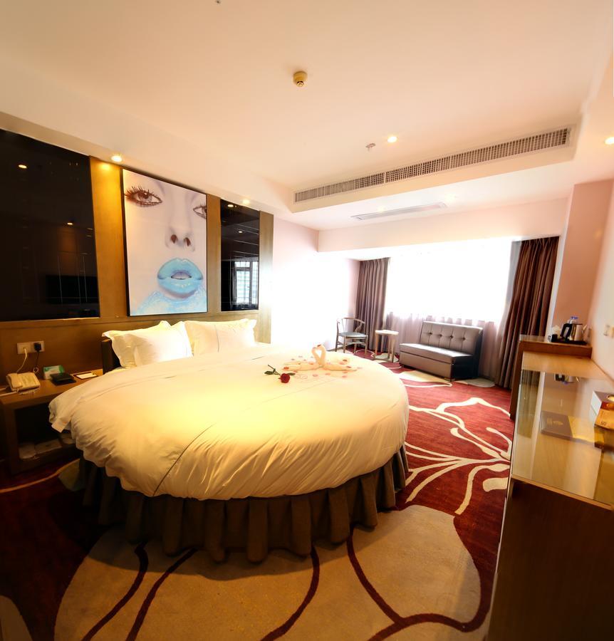 Lnsail Hotel Shenzhen Luohu Port Railway Station エクステリア 写真